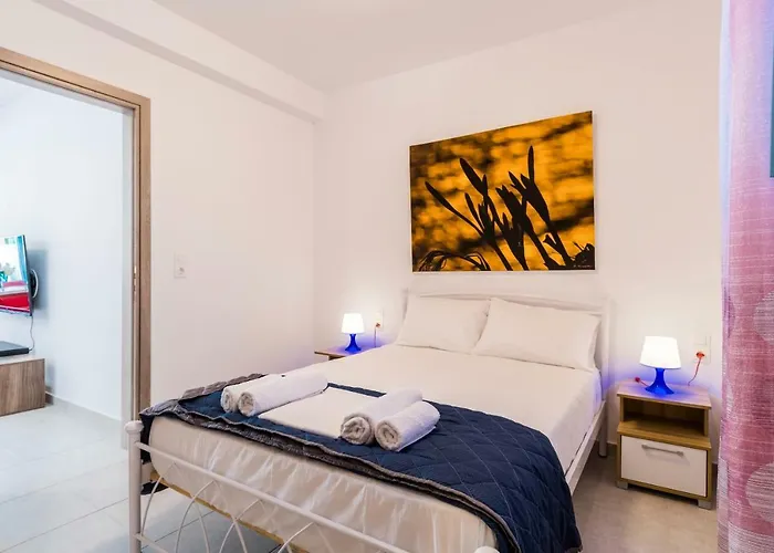 Adelphi Lägenhet Perissa (Santorini)